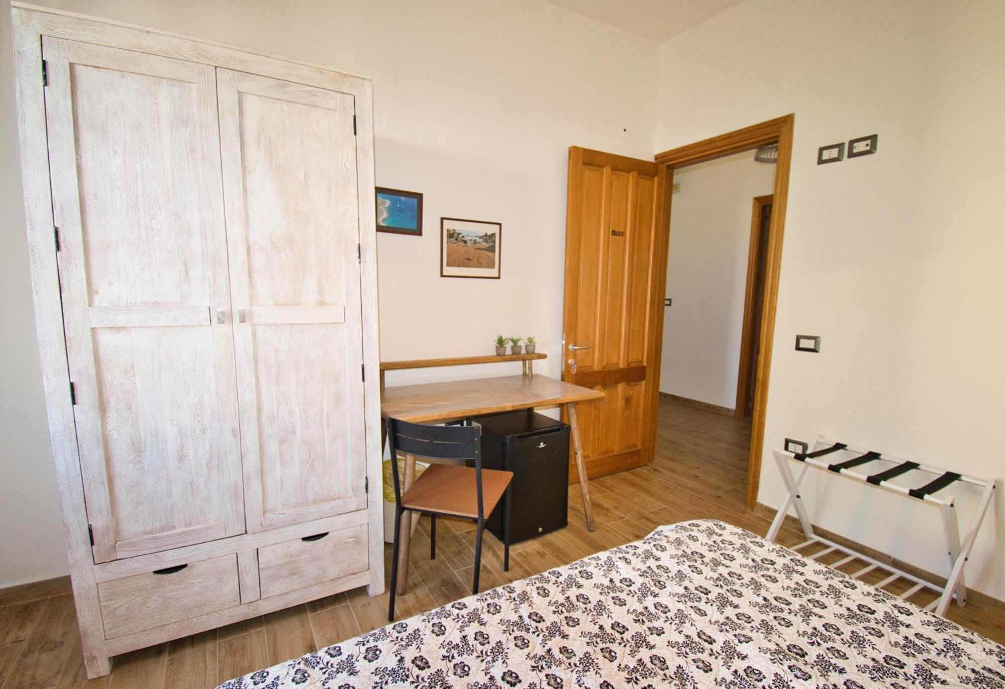 Dommu Livia Hotel Lotzorai Luaran gambar