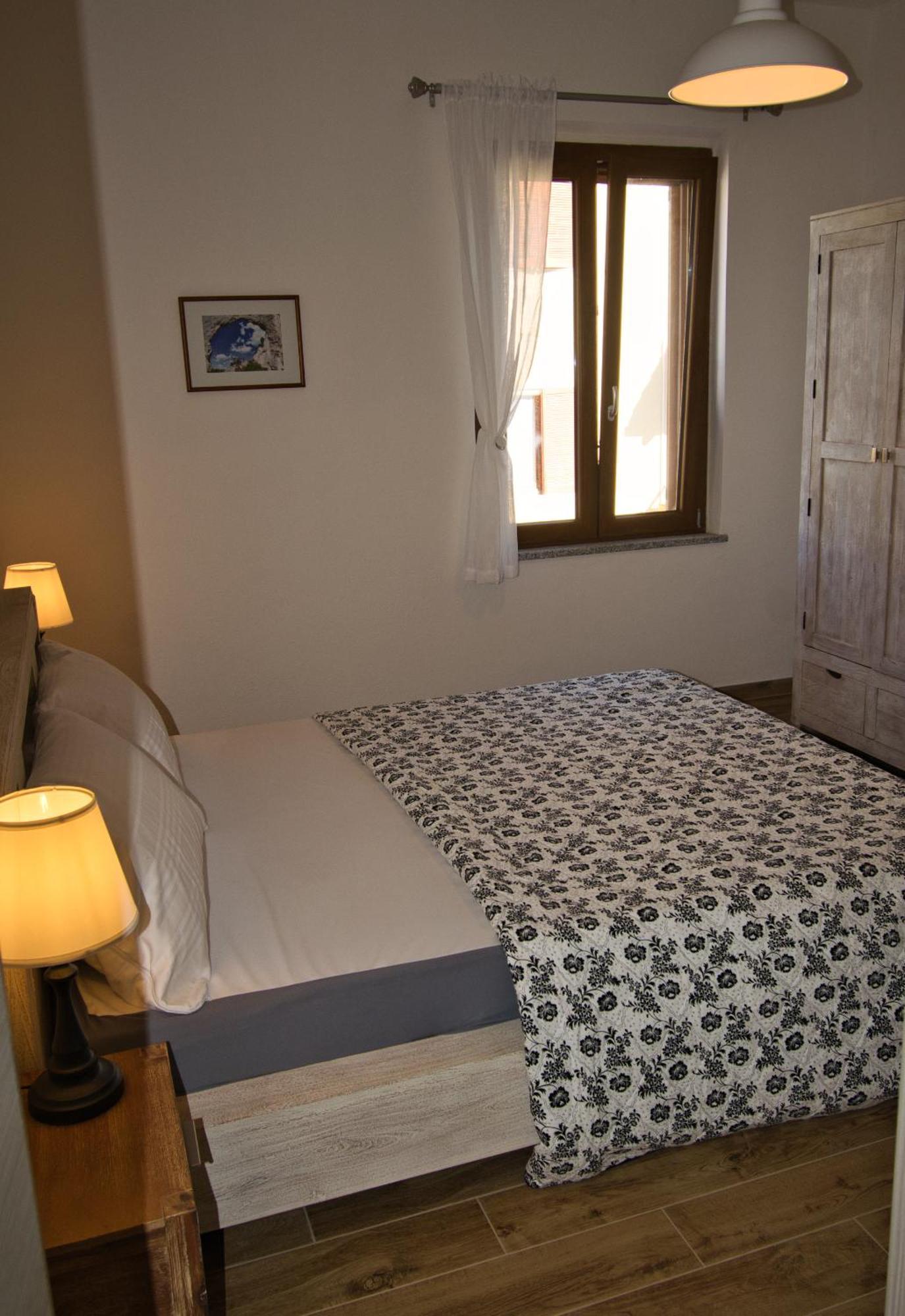 Dommu Livia Hotel Lotzorai Luaran gambar
