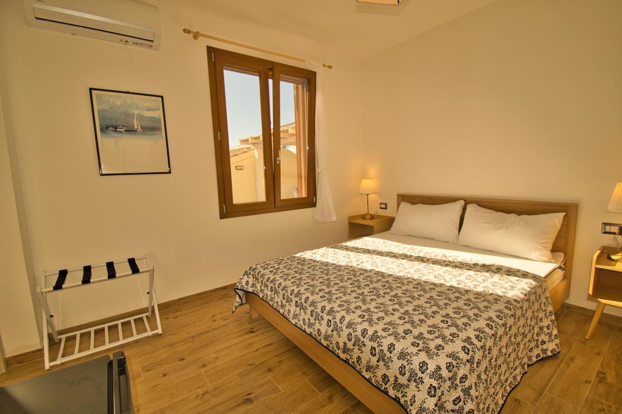 Dommu Livia Hotel Lotzorai Luaran gambar