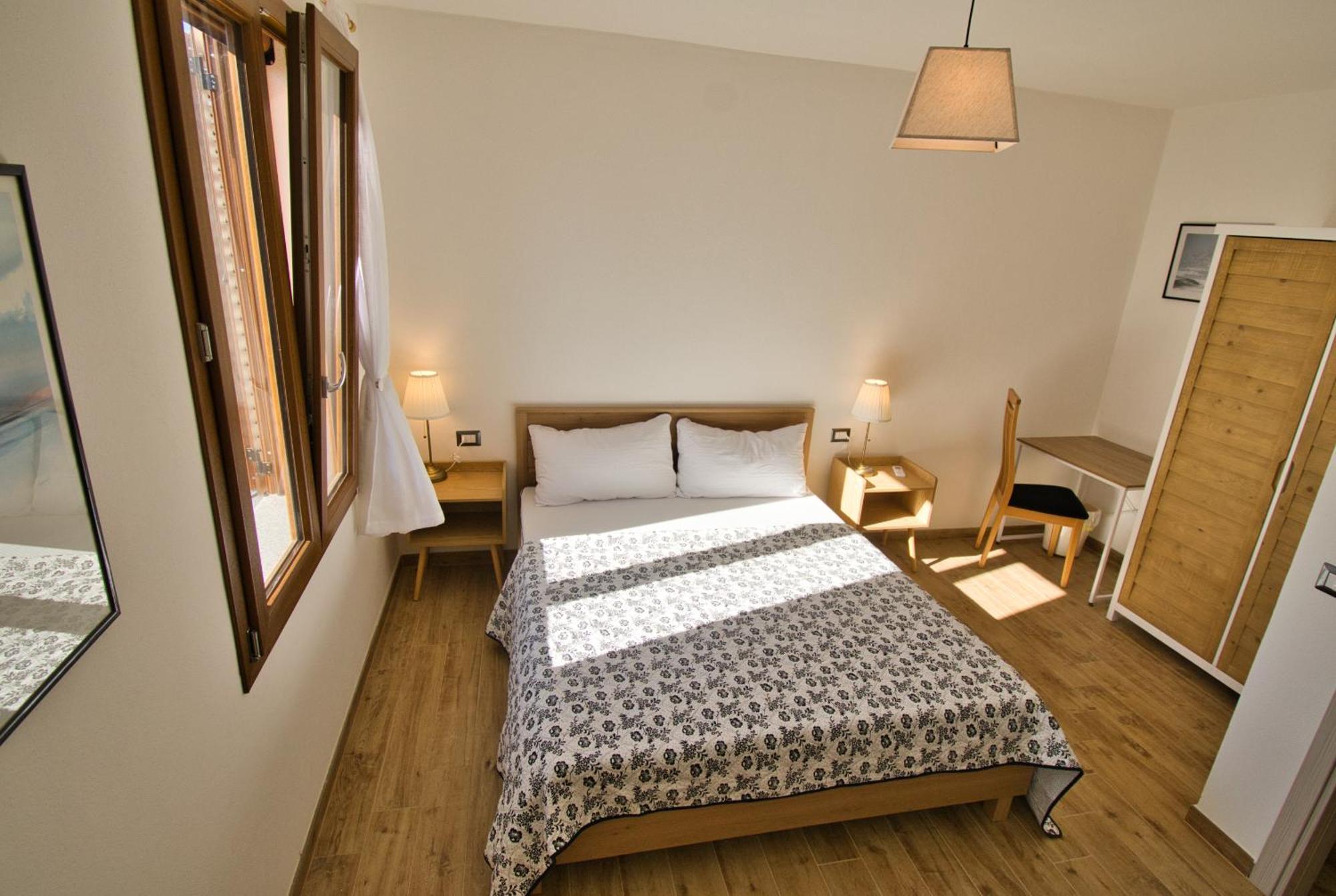 Dommu Livia Hotel Lotzorai Luaran gambar