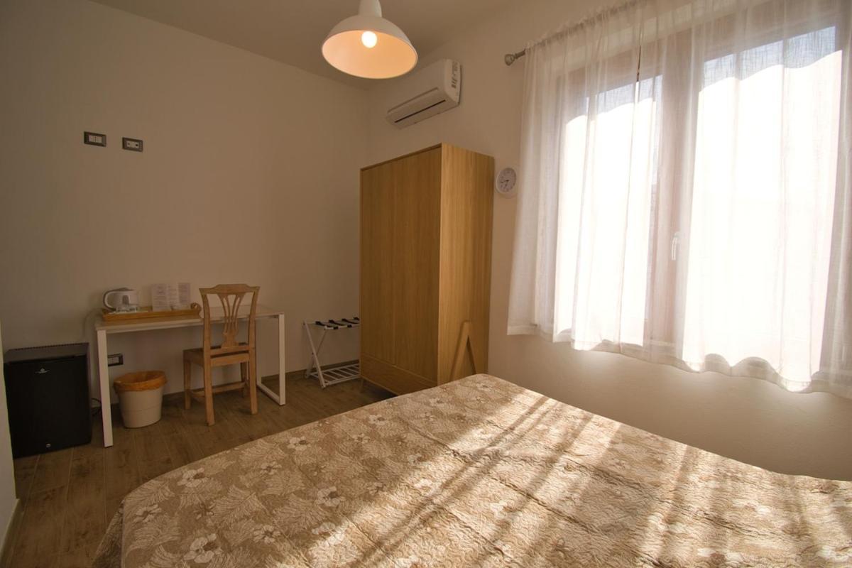 Dommu Livia Hotel Lotzorai Luaran gambar