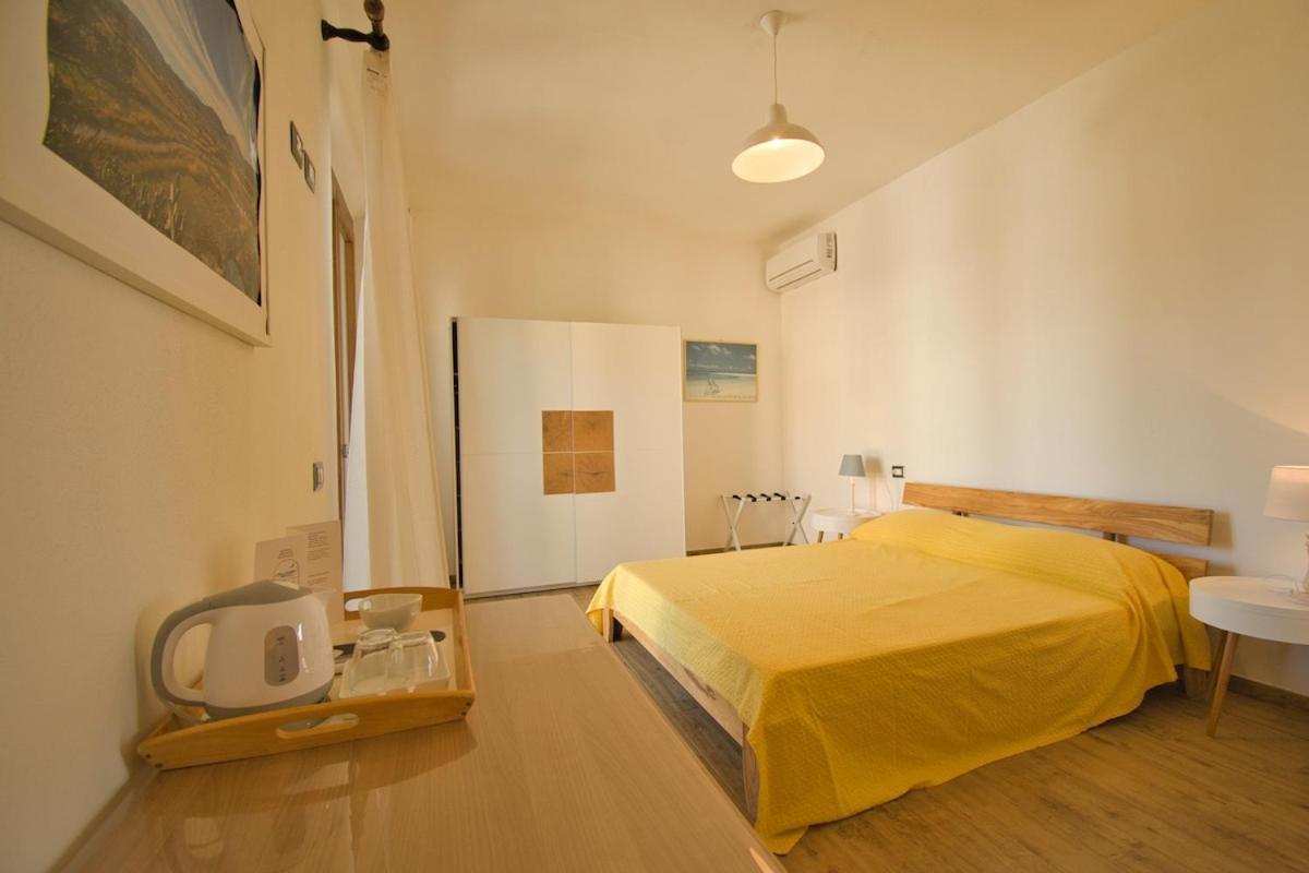 Dommu Livia Hotel Lotzorai Luaran gambar