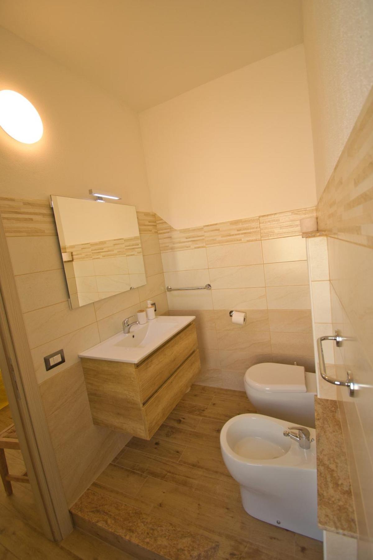 Dommu Livia Hotel Lotzorai Luaran gambar